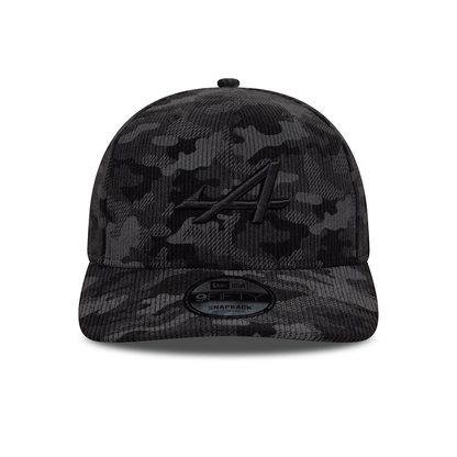 SCHWARZE CAMO-KAPPE