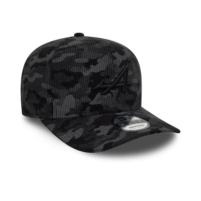 SCHWARZE CAMO-KAPPE
