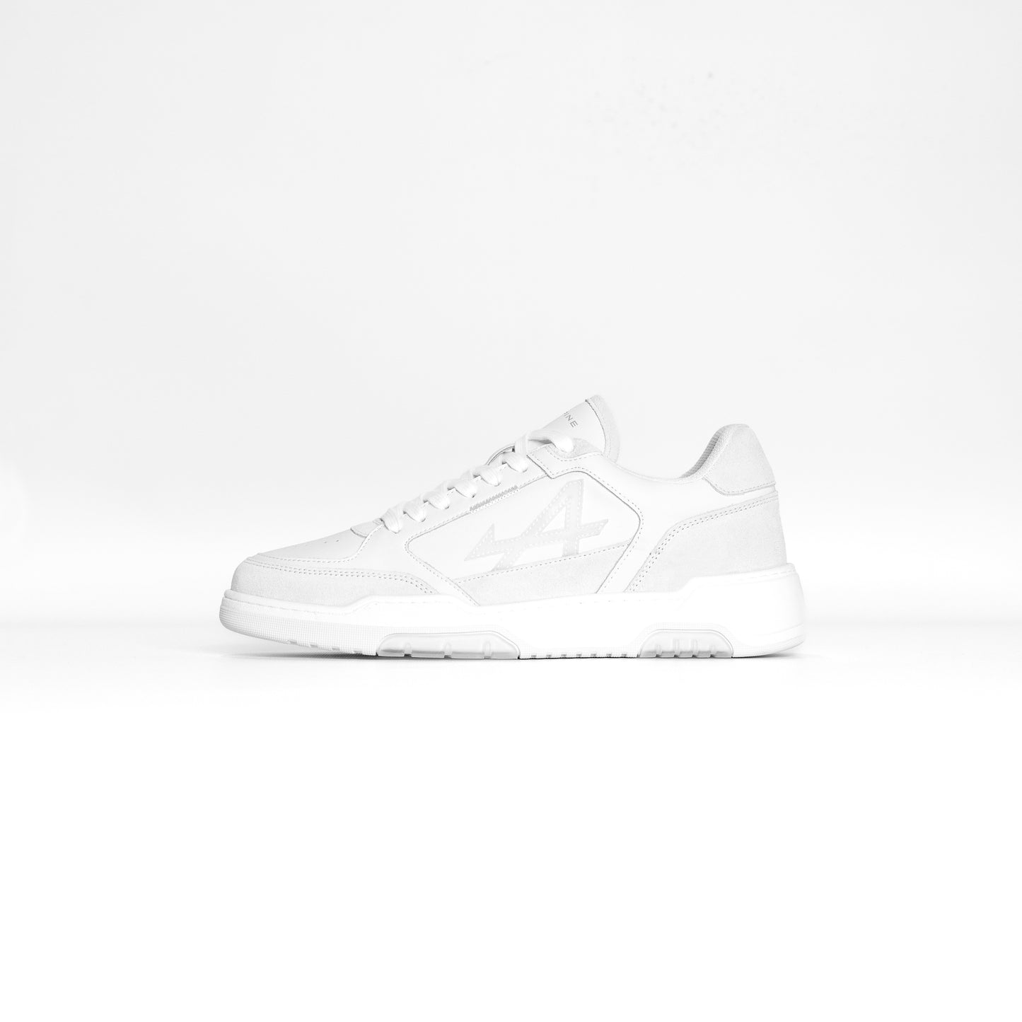 WHITE SUPER LEGGERA SNEAKER — ALPINE X SAVOIR-FAIRE