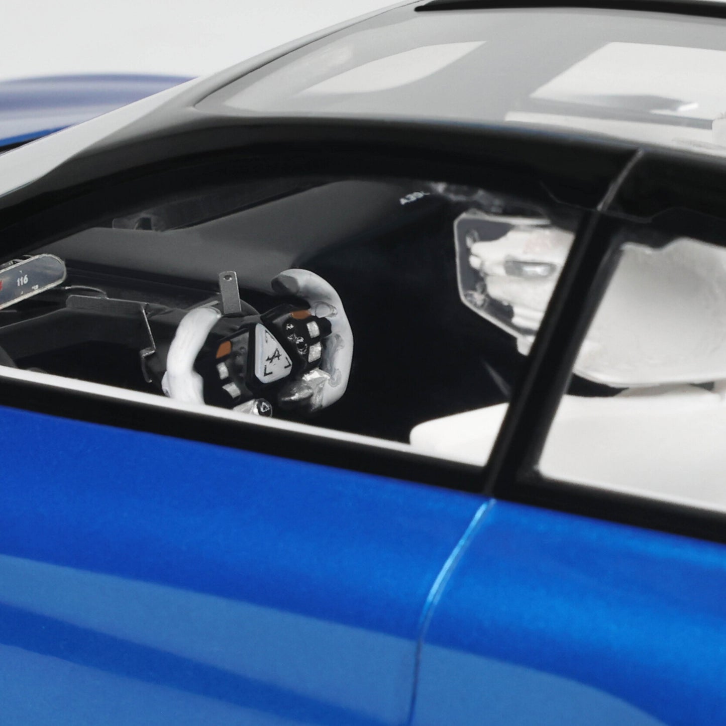 ALPINE 1/18E - A390 BETA